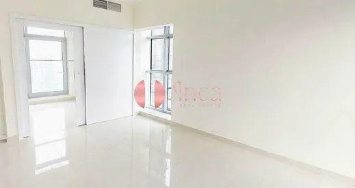 شقة مشرقة بغرفة نوم واحدة | برج كارسون C | شرفة وإطلالة على المدينة
