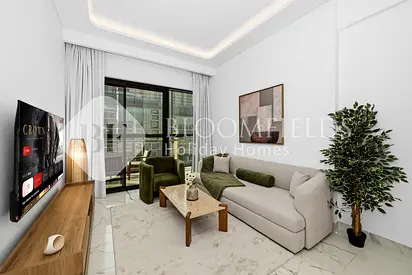 Stylish 2BR | Azizi Riviera | Meydan