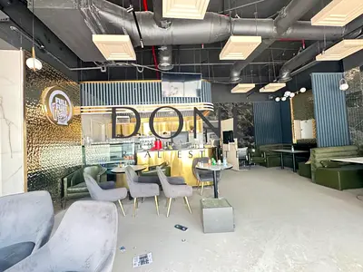 30 days free luxury shop with gas connection 14 kw Electricity power ready to move Business area only jest 175k