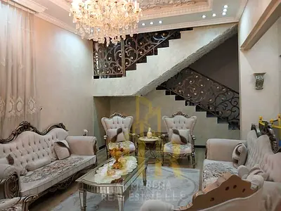 **🏡 فيلا مميزة للبيع في الروضة 1 – عجمان (مقابل مسجد مباشرة)**  فرصة استثمارية وسكنية رائعة لامتلاك فيلا جاهزة للسكن في واحدة من أكثر المناطق طلباً