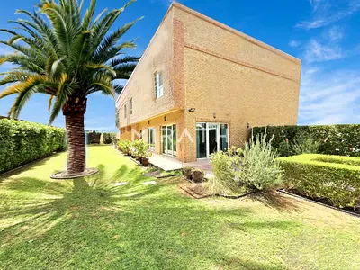 Private Garden |Spacious Layout |Fully renovated