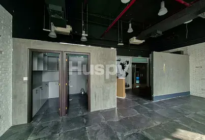 Vacant Now | Near Metro | Fitted
