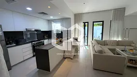 Fully Furnished & Ready to Move In | Very Special Price | Freehold
