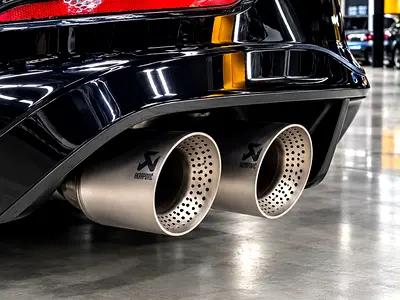 صورة 6 لـ 2023 Volkswagen GOLF R