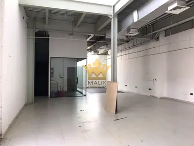 NO TAX- Prime Location - WAREHOUE with OFFICES