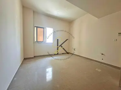 Very big offer studio apartment in School area