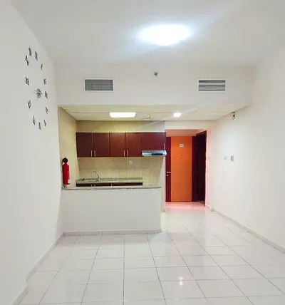 Best Deal Family Building Studio in 22K in 4 Payment with Full Open View near Baqer Mohebi n Border F24 Bus Stop Al Nahda Sharjah call Shahways