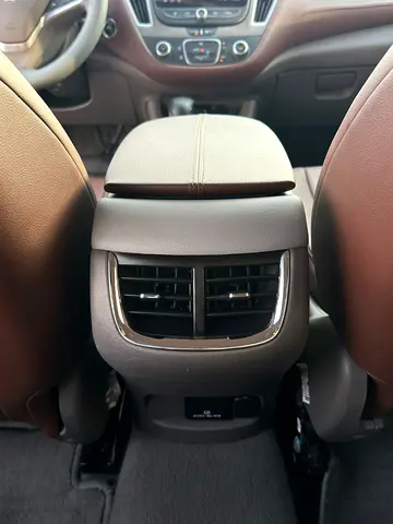 2022 Chevrolet MALIBU — миниатюра 11