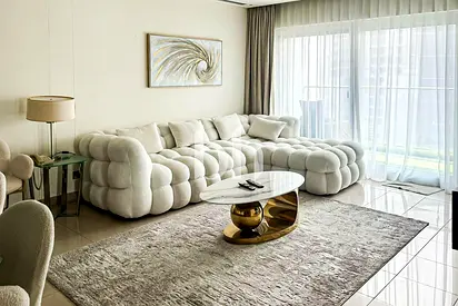 High floor | furnished | Vacant | Well maintained