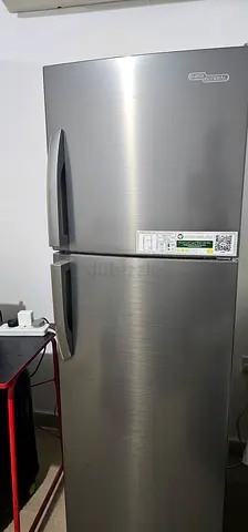 Refrigerator 194 LTR 3 star super general 2025 for sale