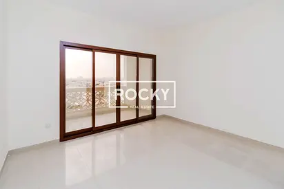 **2 BEDROOM APARTMENT | CLOSED KITCHEN | BALCONY | AL BARSHA 1**