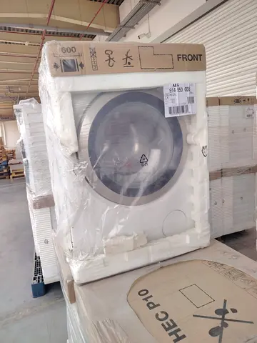 AEG Front Load Free Standing Washing Machine Model - LF8C9412N Made In Italy ( Brand New) 8 Series