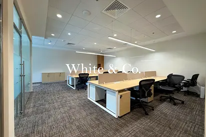 Turnkey | Option to Combine Two Offices