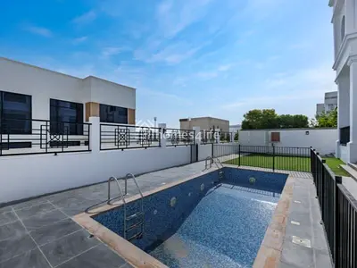 5 Bed Villa with Pool and Garden | FOR SALE