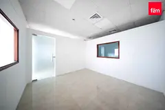 Vacant | High Floor | Community Expert