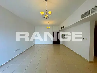 Super 2BHK | Large Balcony | Closed Kitchen