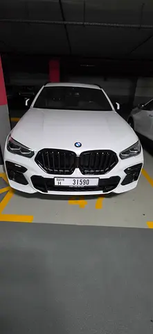 2023 BMW X6 xDrive40i GCC Specs - Low mileage, warranty, service