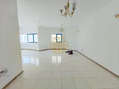 Ac Free 2 Bhk Majaz 3 avare Big flat