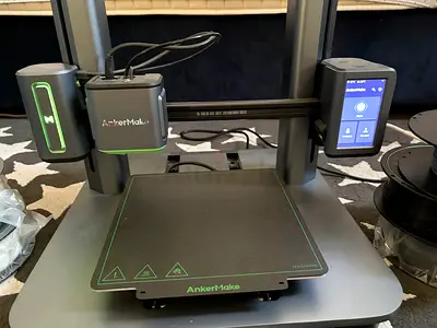 Anker maker m5 for sale comes 5 rolls of printing filaments