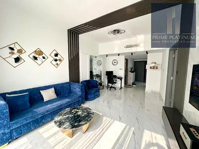 RENOVATED | FULLY FURNISHED | PARK VIEW