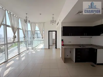 شقة مشرقة بغرفة نوم واحدة | بوابات السيليكون 4 | مناظر متعددة