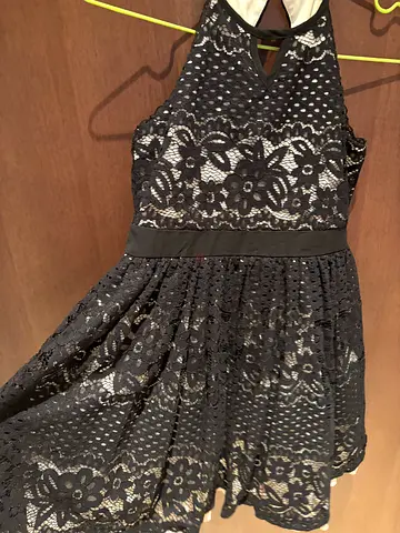 Girls Black & White Lace Dress (Size 8–10 Years) 🖤🤍
