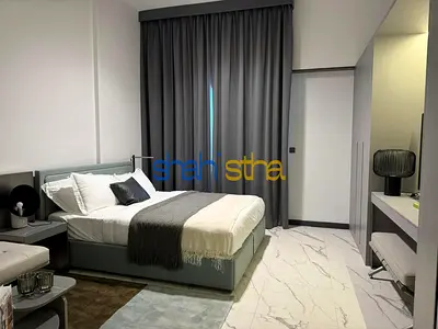 Ready To Move In | Prime Location | Middle Floor | Spacious Studio