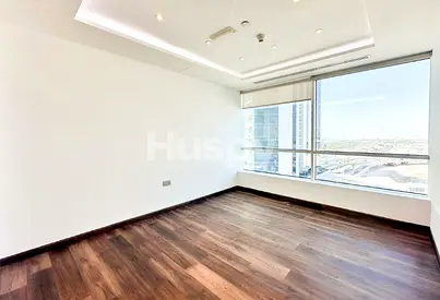 Fitted Office | Vacant | DED License