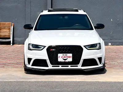2015 AUDI RS4 photo 2