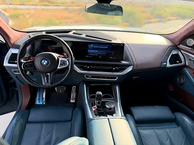 2024 BMW XM photo 5