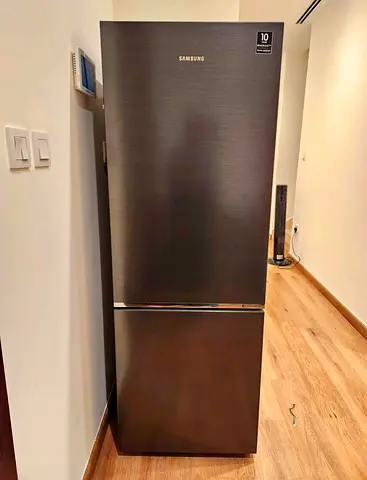 Samsung New Model Fridge bottom freezer excellent condition