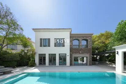 Upgraded | Golf Views | Private Pool | Corner Unit