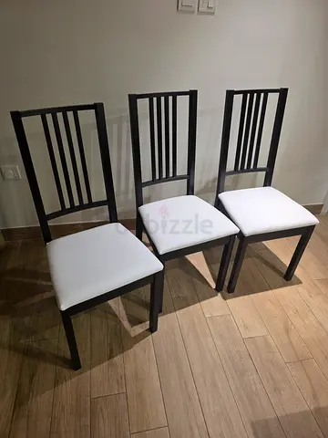 Set of 6 Dining Chairs with White Cushioned Seats — Dark Wood Frame
