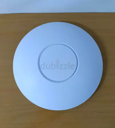 Unifi U6 Enterprise Ceiling-mounted Wi-Fi Access Point- good condition