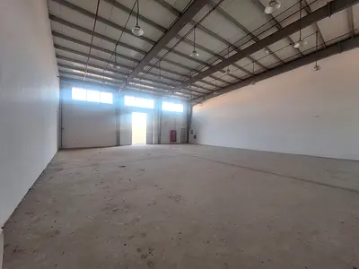 Standout Commercial Showroom in Umm Al Thoob | 3,000 Sq. Ft. | Brand-New | Ready for Handover | AED 110,000 Annual Rent