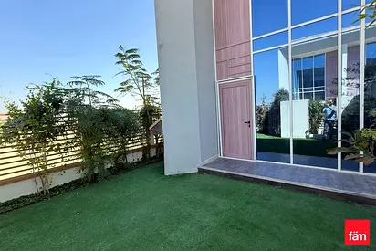 Ready To Move | Upgraded Unit | Vastu