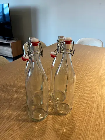 Set of 4 Glass Swing-Top Bottles (1L) - Reusable Storage / Water Bottles