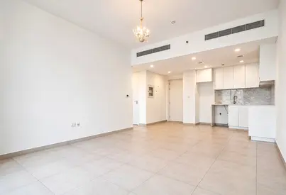 Luxury Amenities | Spacious 1BR | Vacant