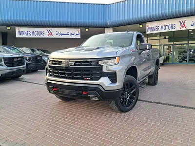 2025 Chevrolet Silverado 1500 LT Trail Boss V8 GCC Specs Single Owner Under Warranty Till 2028
