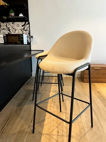 Bar stools x 3