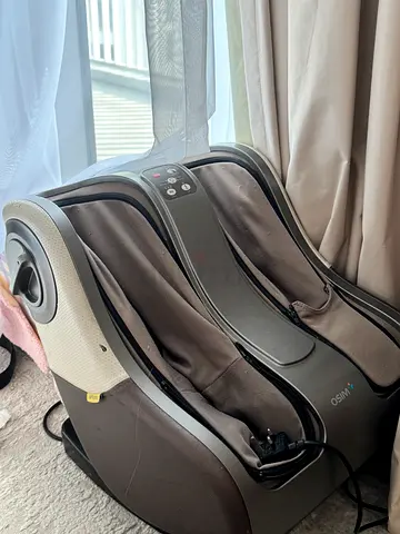 OSIM Shiatsu BEST Full-Leg Foot & Calf Massager Gray beige color