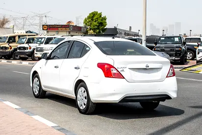 2023 Nissan SUNNY photo 8