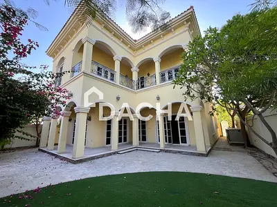 Fully Renewed Villa | Corner Unit | Green Living