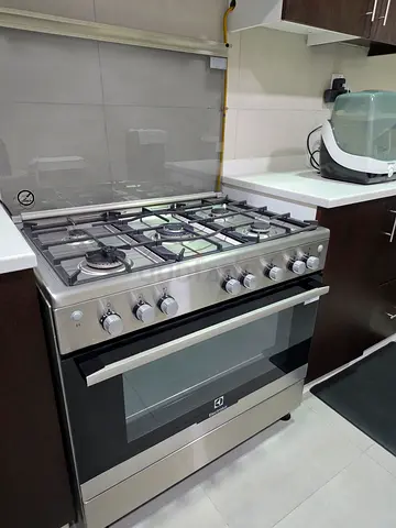 Electrolux Freestanding 5-Burner Gas Cooker