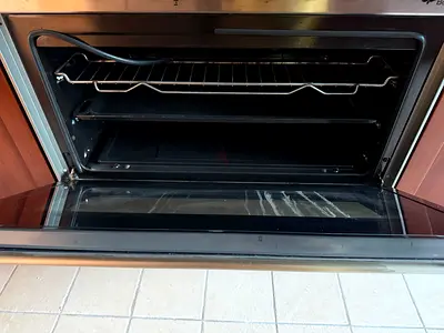 Built-in stainless steel electric oven - good working condition