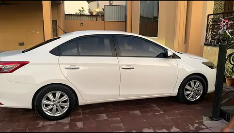 2014 Toyota YARIS — фото 1