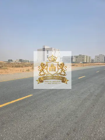 فرصه مميز لسكن بتملك حر للعرب بالدبدبه جنوب مساحه ٤١٦٥ قدم تكمله اقساط