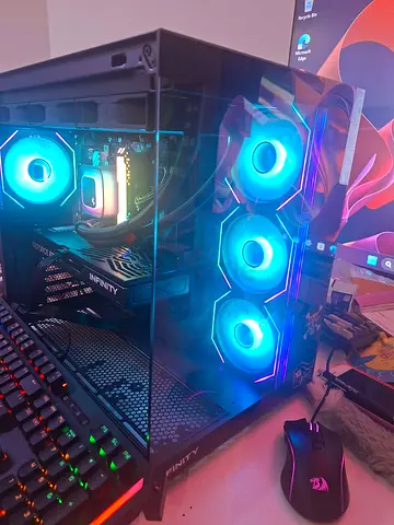 Gaming Desktop PC with I9 14th Gen, RTX 5060, 32GB Ram DDR 4