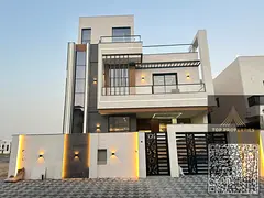 For sale: a villa with a strategic location close to all services, schools, and shopping centers.