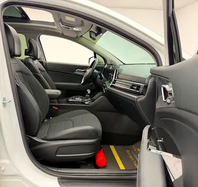2023 KIA SPORTAGE — миниатюра 16